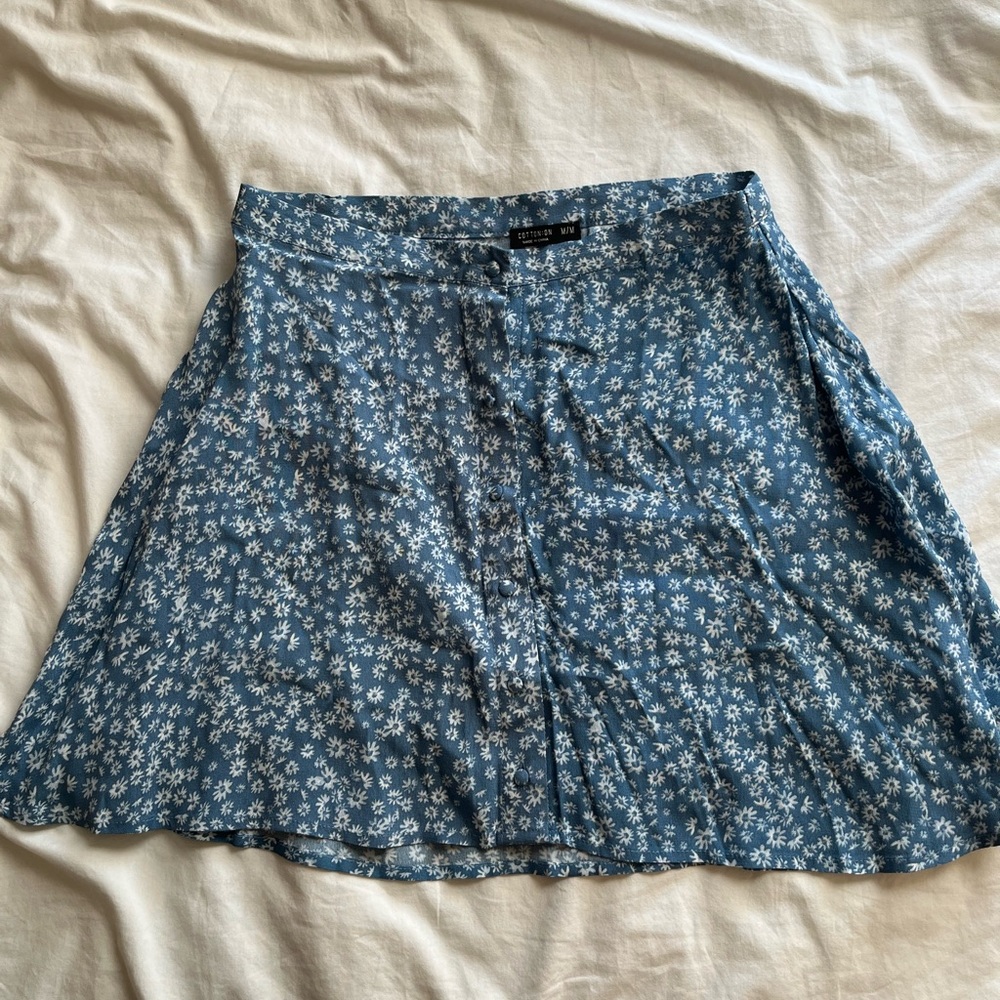 cotton on floral mini skirt
